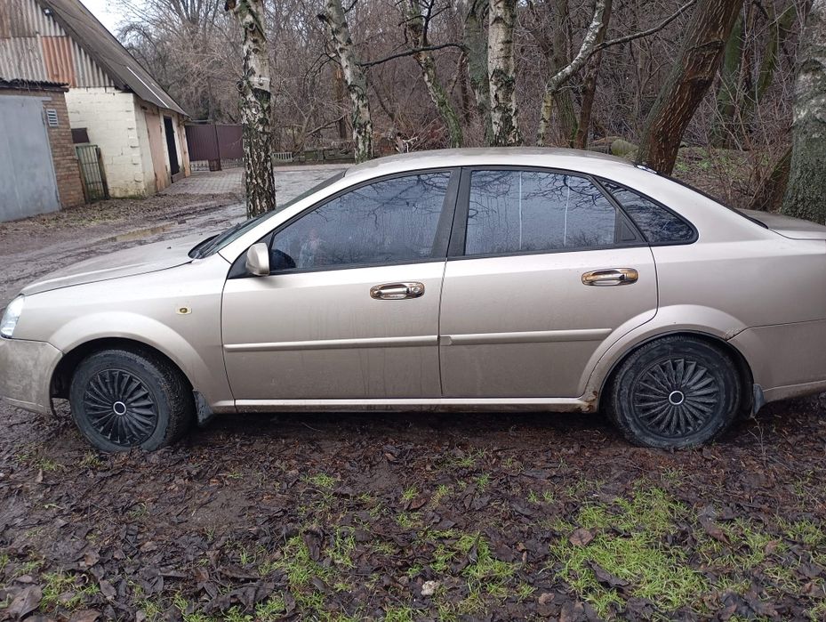 В рассрочку Chevrolet Lacetti на газу