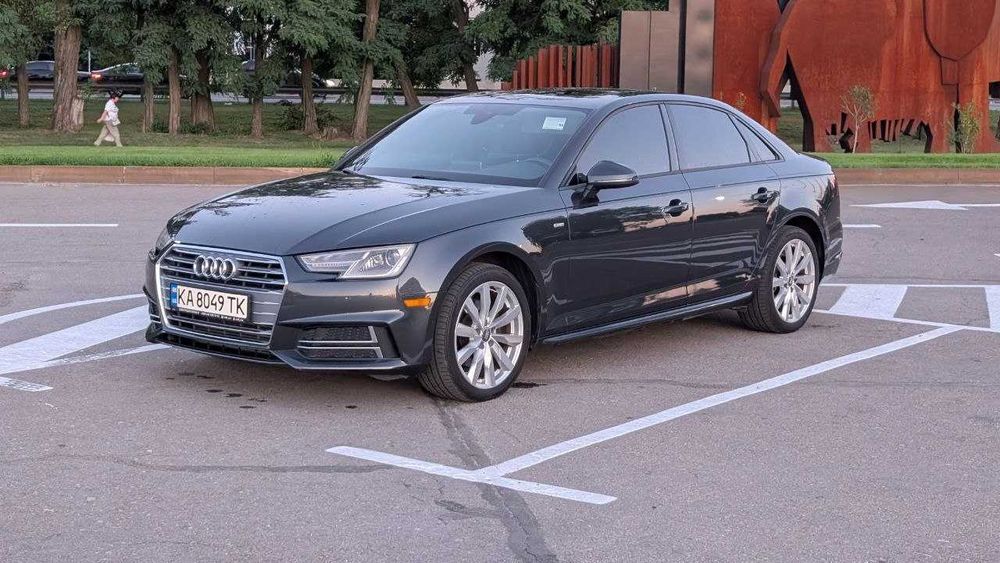 Audi A4 2018 VIN WAUKMAF44JA226256 фото оголошення 2 з 24
