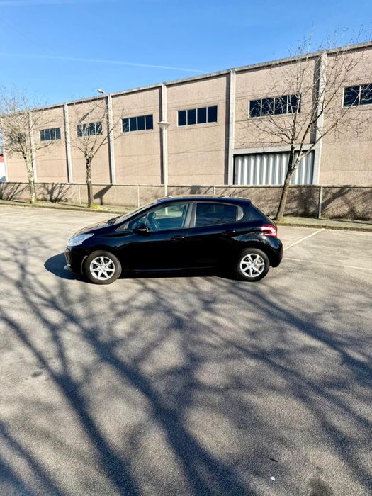 Peugeot 208 1.4 HDI