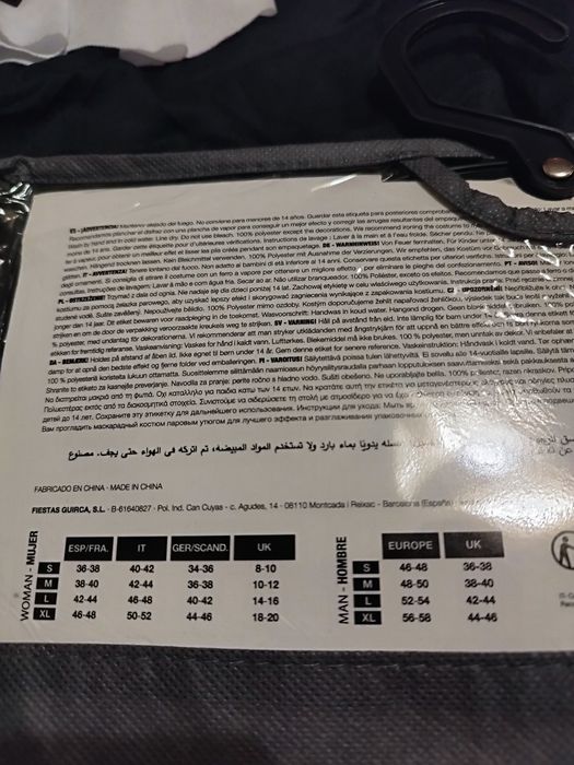 Fato de Carnaval de Freira - Tamanho M