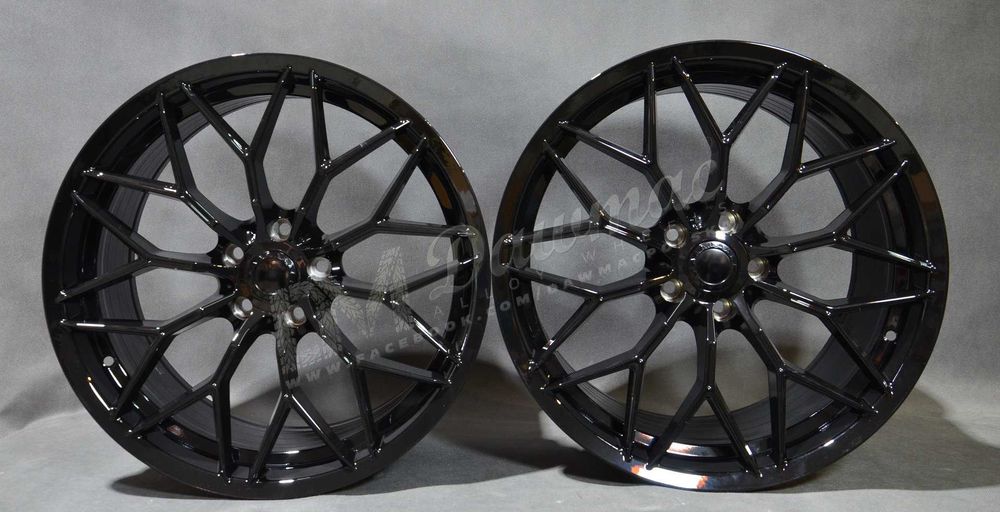 Felgi aluminiowe DM16 19" 8,5J ET35 + 9,5J ET38 5x112 Black