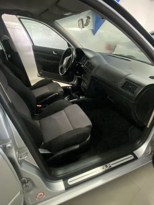 VW Golf IV 1.6 Comfortline 2002 | Excelente Estado | AC | IPO