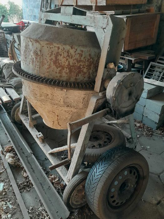 Betoniarka - 250 L - używana - sprawna po przeglądzie