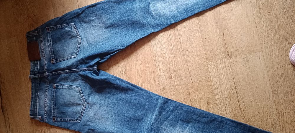 Продам мужские джинсы"DSQUARED" Оригинал
