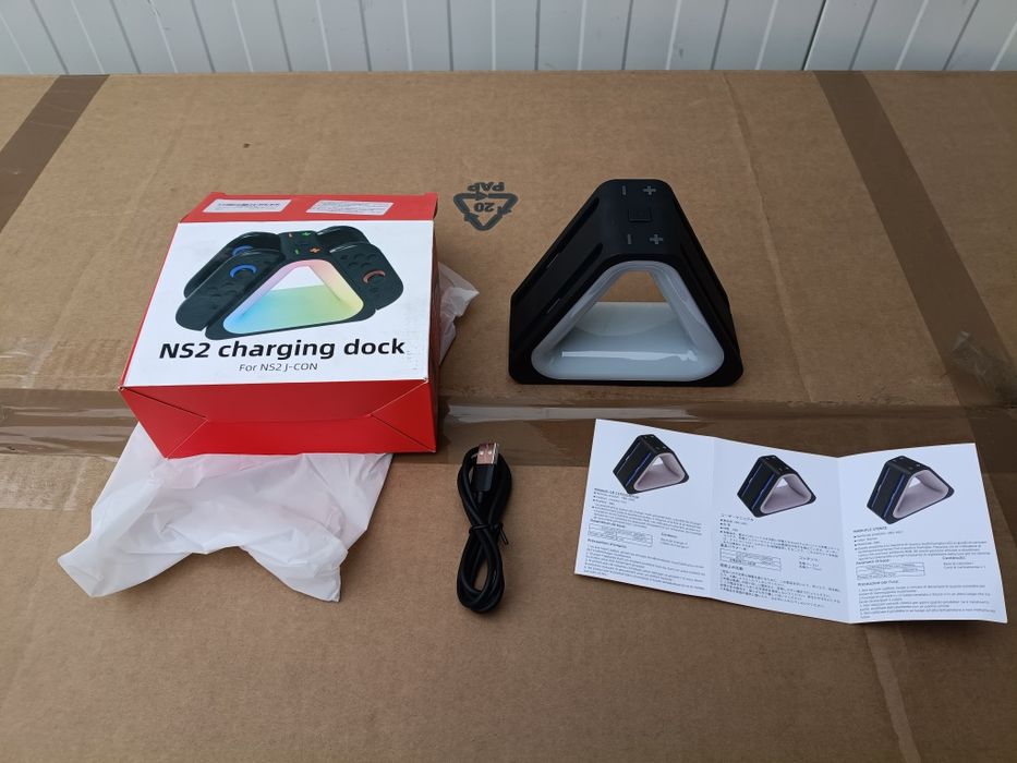 Stacja Dokująca Joy-Con Nintendo Switch | Ładowarka 4w1 RGB

Cena 39 z