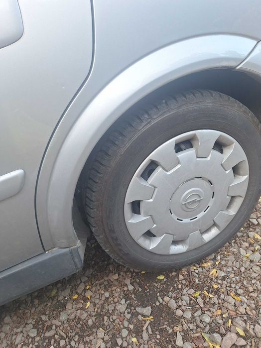 Auto opel piekny