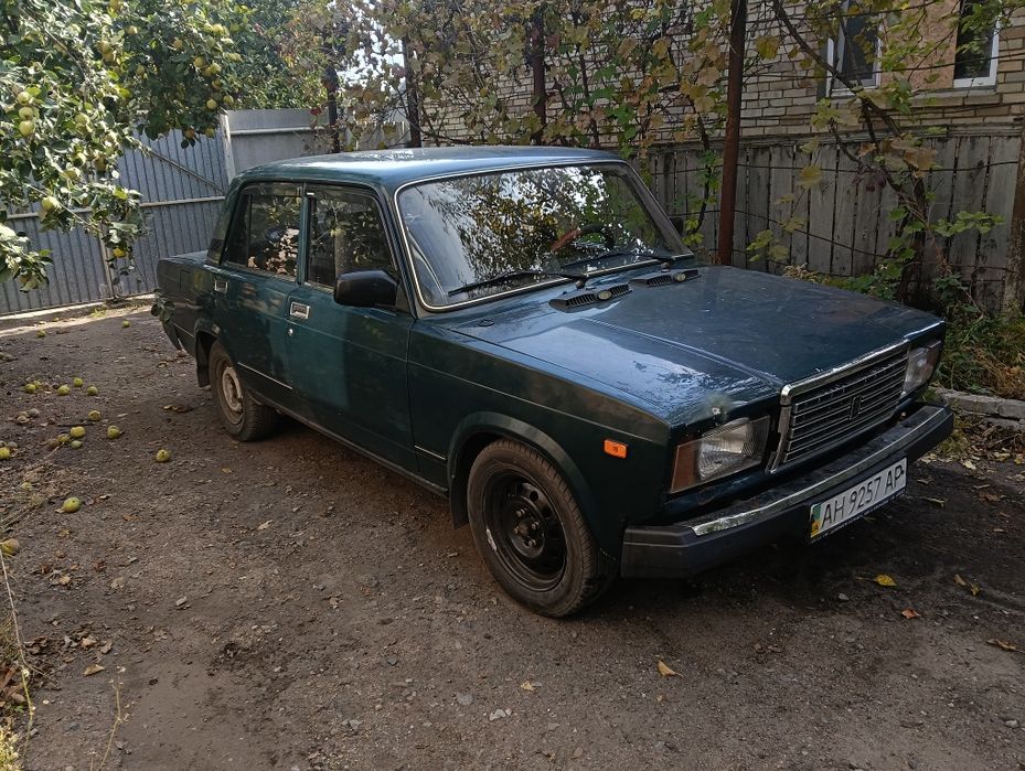 Продам  машину Ваз 2107