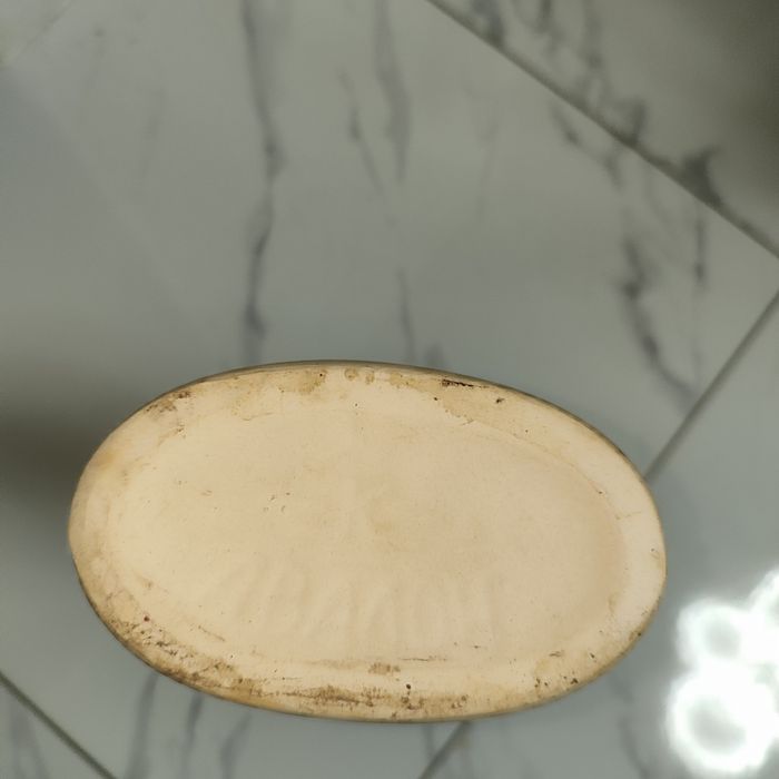 Продам вазу в хорошем состоянии