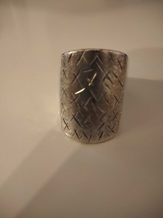 Anéis de prata variados