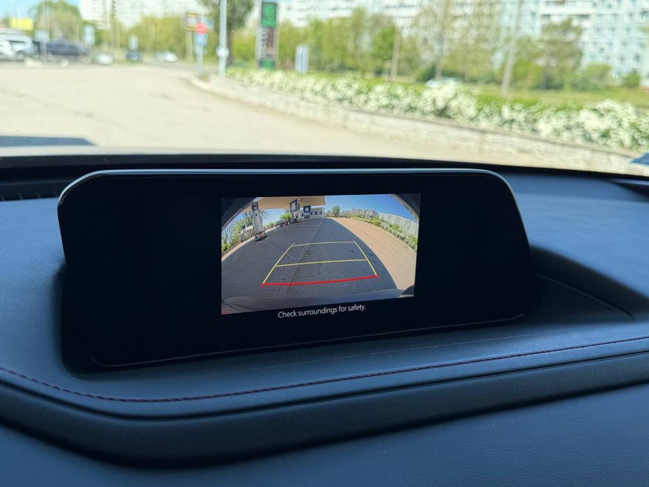 Mazda cx30 carbon edition 24 год
