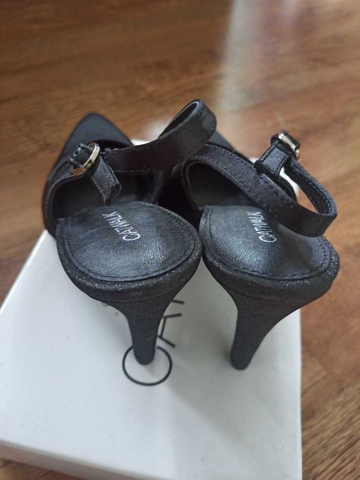 buty na obcasie  catwalk 40