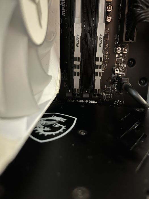 Компʼютер I5 12400F/16Gb/RTX3060Ti/3Tb