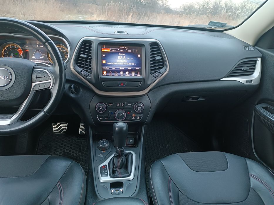 Sprzedam Jeep Cherokee