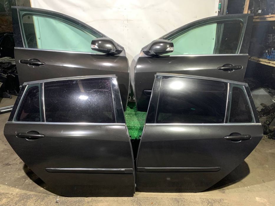 Двері лагуна 3 renault laguna 3 дверка скло молдинг