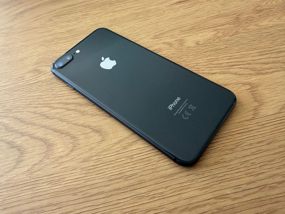 iPhone 8 Plus 128GB Space Grey