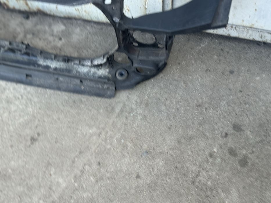 Телевізор Audi a4 b7 установочна панель ауді а4 б7 дизель бензин а4