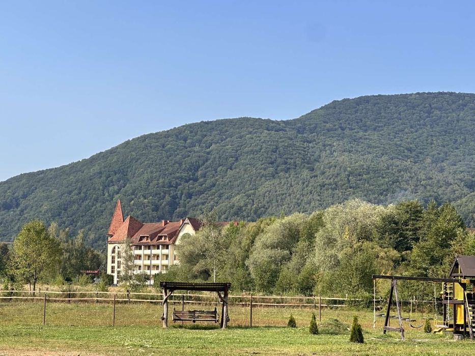 Здаються апартаменти біля санаторію "Квітка полонини".