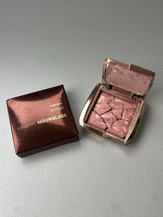 490 грн‼️‼️ Рум'яна Hourglass Mood Exposure 4,2 г