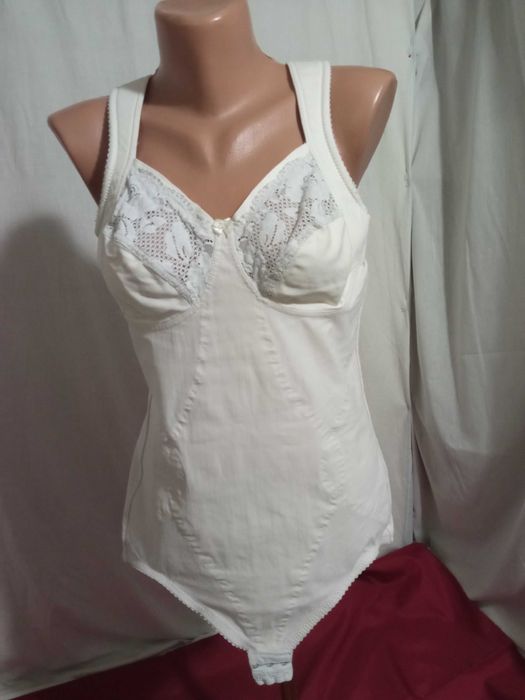 Корректирующее боди р. 48-50