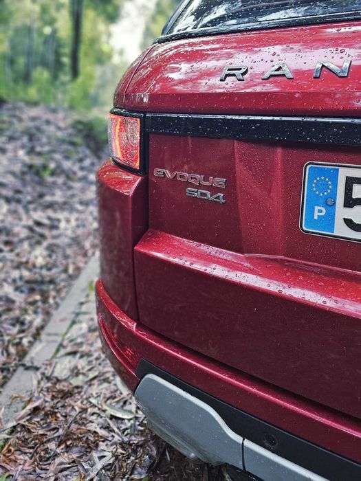 Range Rover Evoque Dynamic Premium 2.2 TD4 4x4 Auto