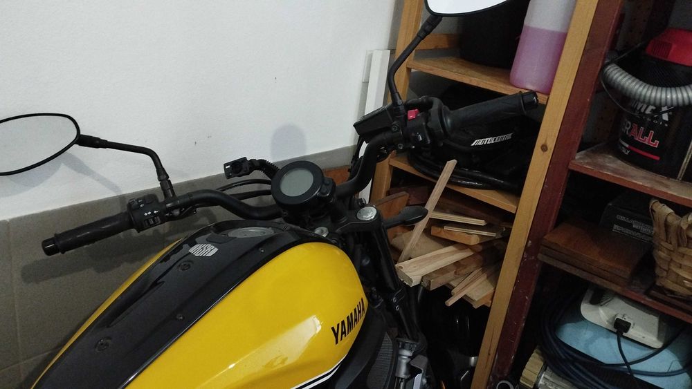 Mota Yamaha como nova - XSR-700 edição especial aniversário 60 anos