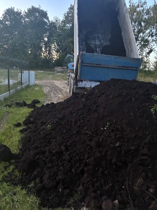 Czarnoziem ziemia humus transport