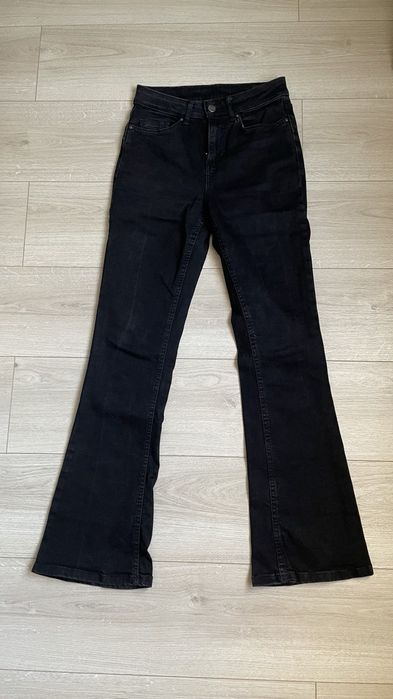 Джинси чорні кльош 36-38