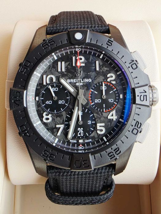 Breitling Avenger B01 Chrono. 44 Night Mission 2024r. / Gwar. do 2032r