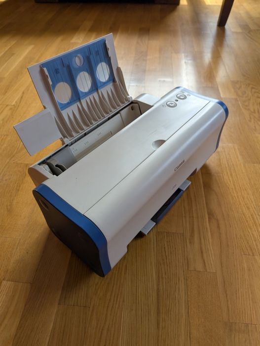 Кольоровий струменевий принтер Canon i320