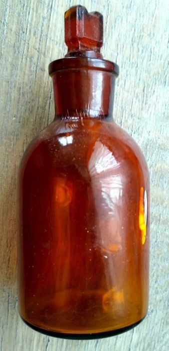 Пляшечка скляна. вінтаж