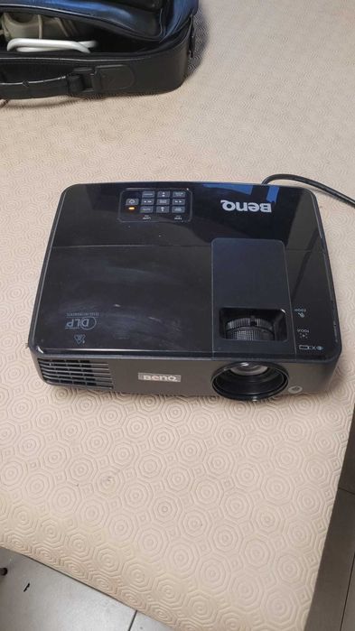 Projetor BENQ Portátil MS506