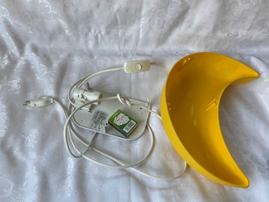 Lampa Kinkiet  IKEA  Księżyc żółty