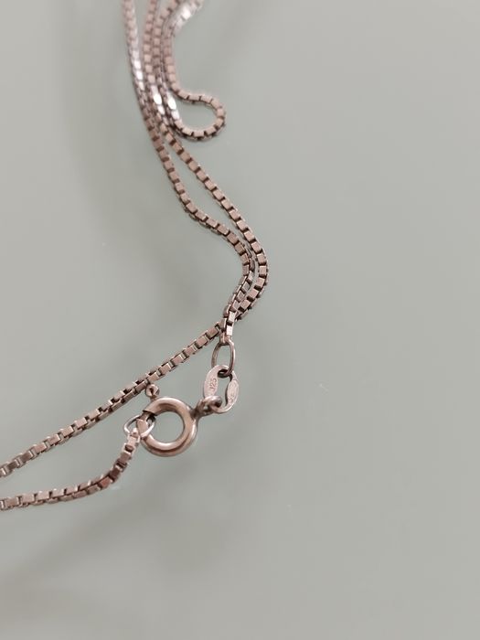 Lindo colar em prata com mosaico de Murano