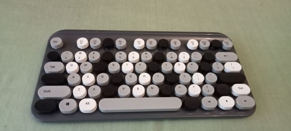 Беспроводная  клавиатура Typo writer wireless keyboard 1684863.