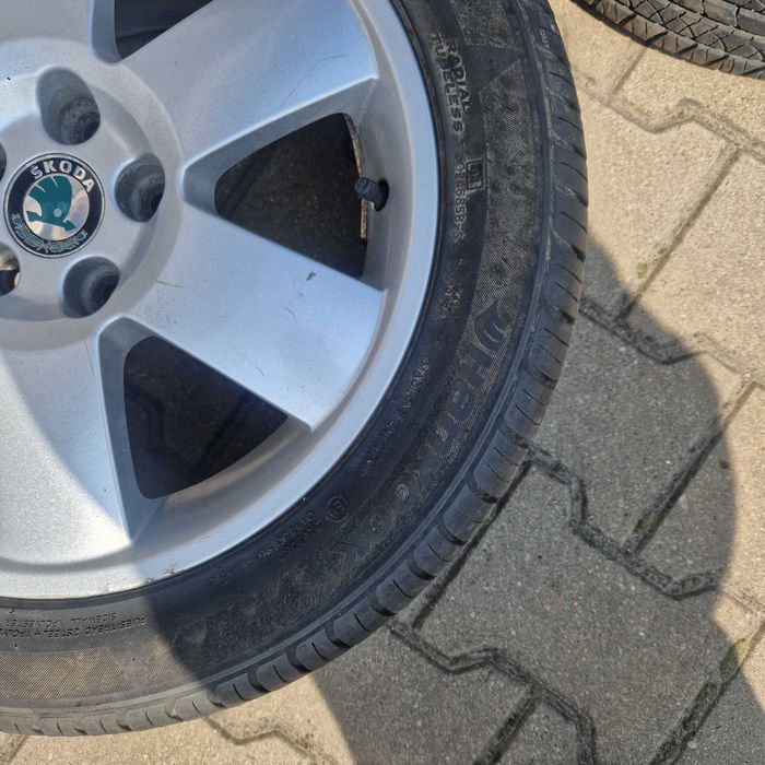 Całe koła Skoda 15