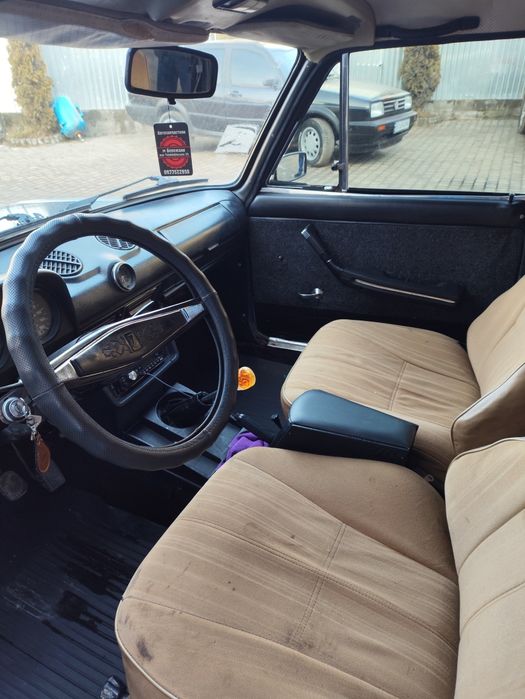 Ваз 2106 в непоганому стані для своїх років