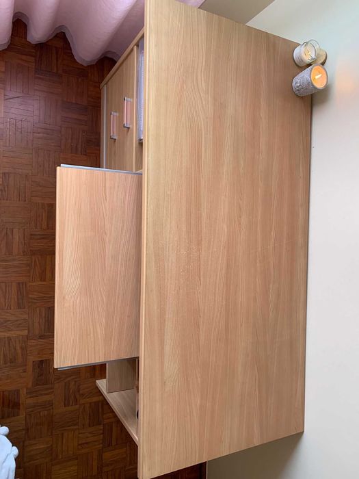 Secretária em madeira