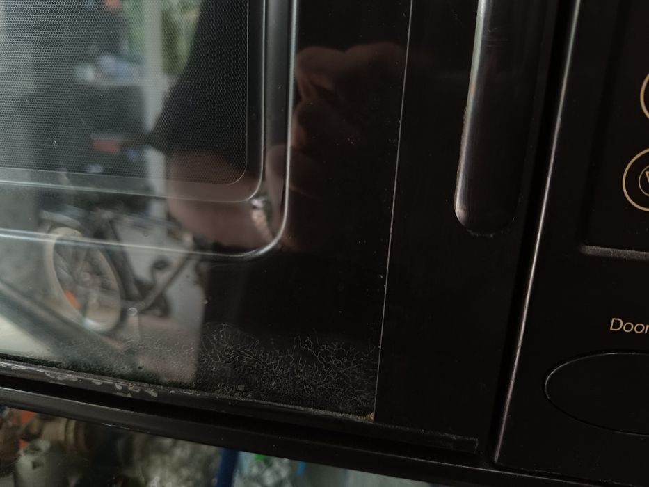 Промислова мікрохвильова піч Küppersbusch