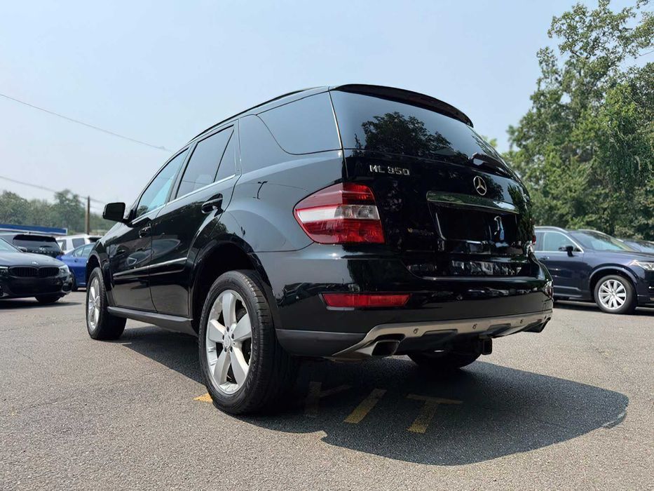 Mercedes-Benz M-Class ML 350 4MATIC      2011