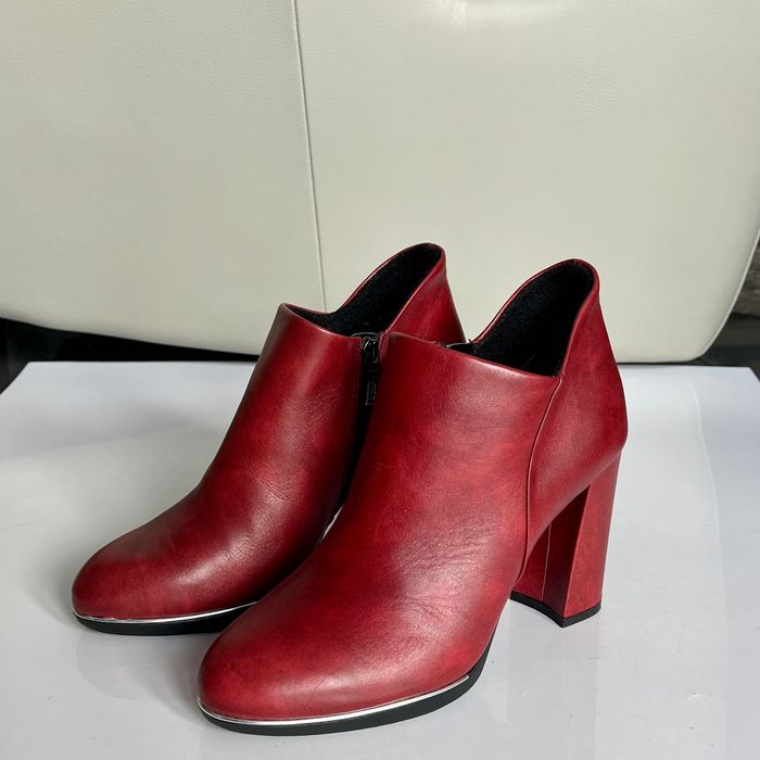 Ciepłe botki skórzane Kordel bordowe r39 nowe