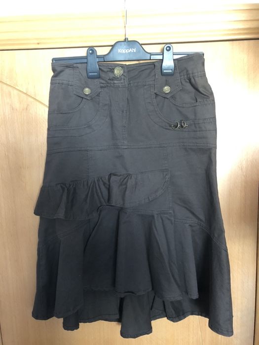 Spódnica z falbaną