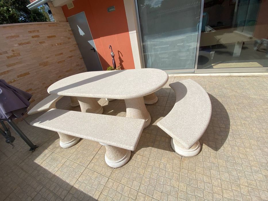 Messa em pedra em bom estado