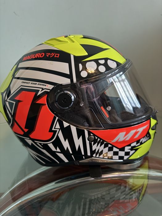 Мото шолом MT Helmets