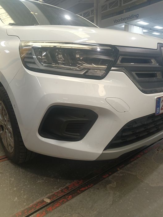 Listwa nakładka zderzaka przód Kangoo IV 4  szara najnowszy model