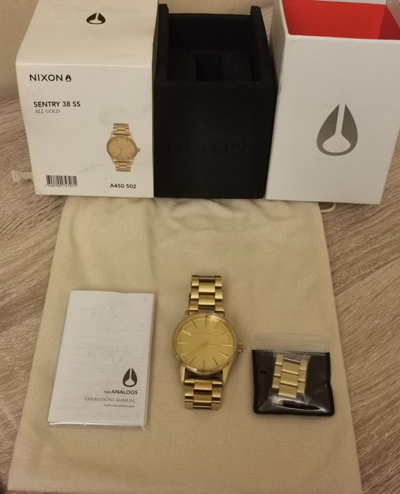 Nixon Sentry 38 SS - All Gold