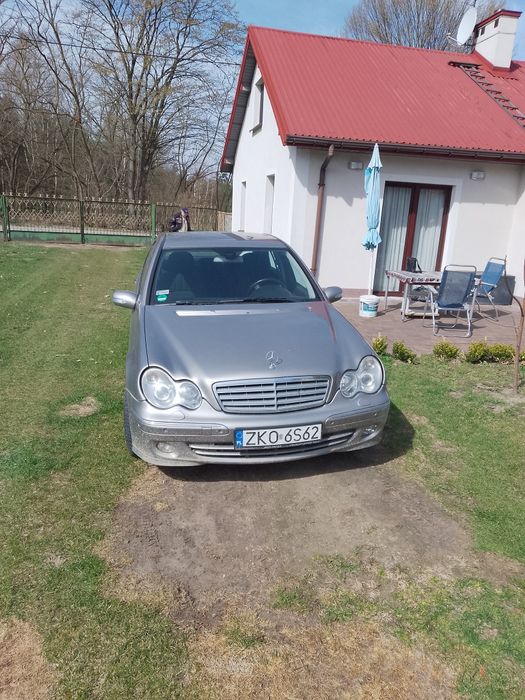 Mercedes c klasa