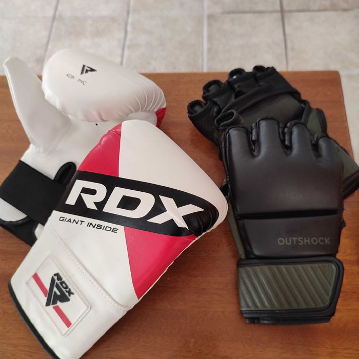 Luvas de boxe e mitenes