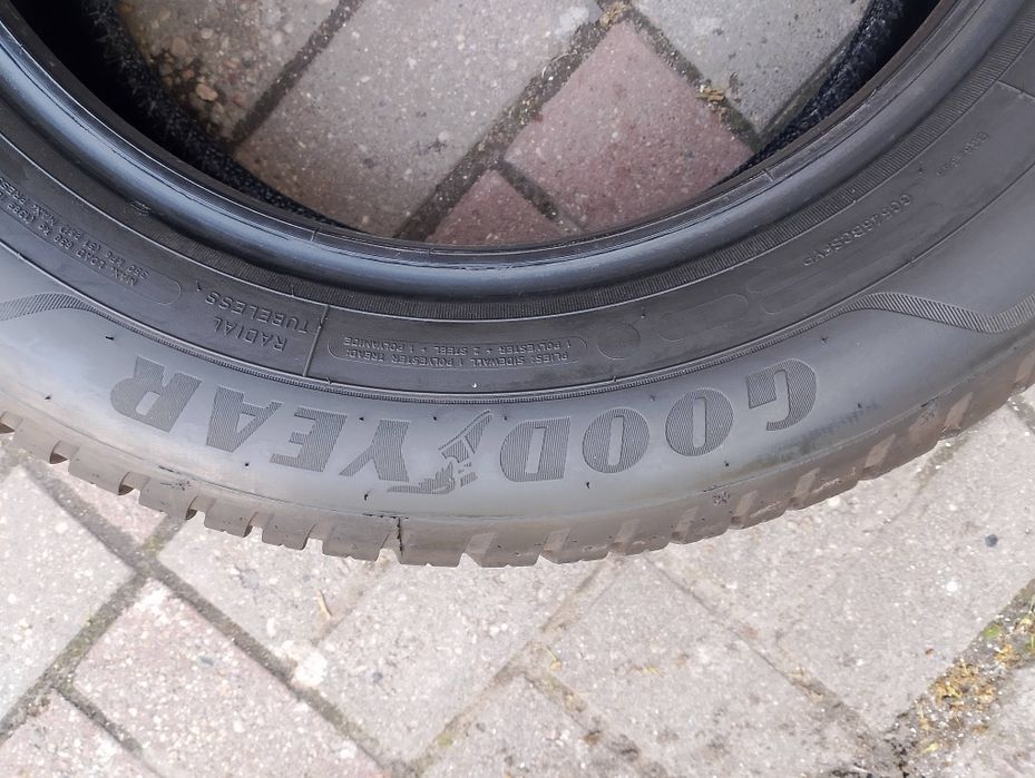 4szt opony 205/60R16. Goodyear, 6 mm