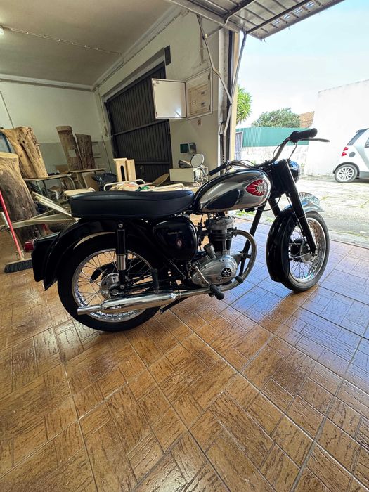 Moto Clássica, BSA C15