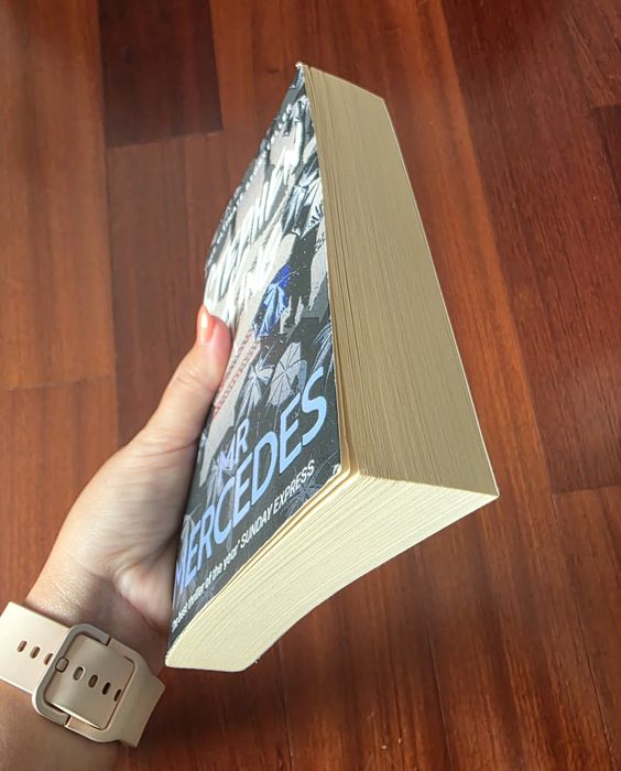 Livro "Mr. Mercedes" de Stephen King (em Inglês)